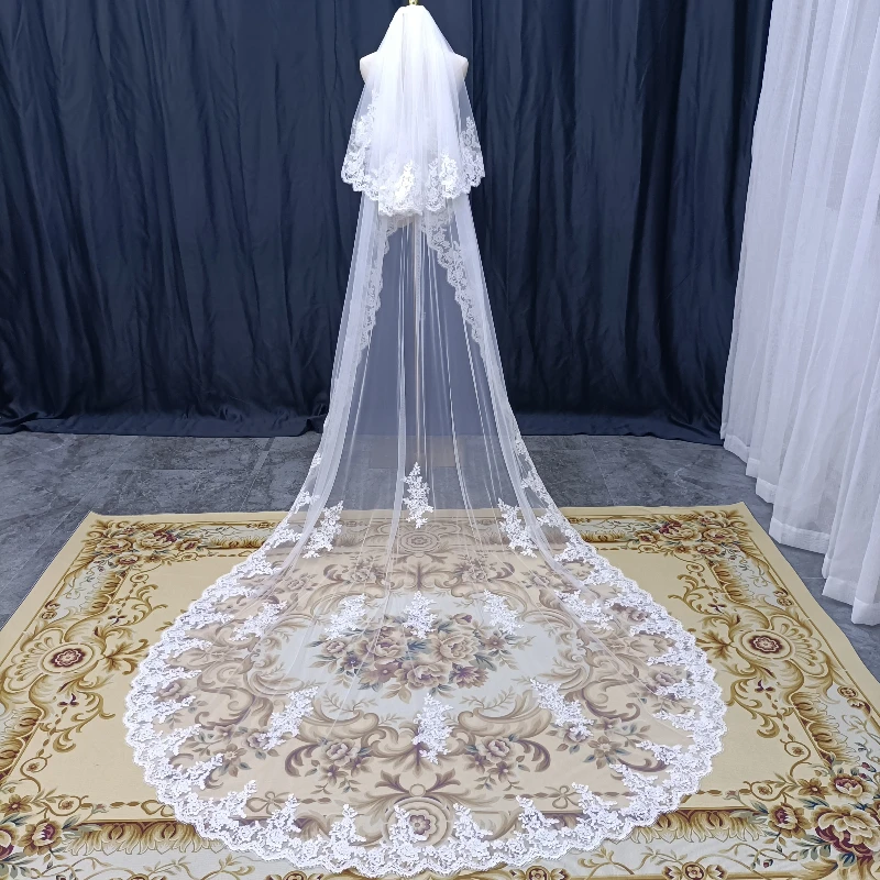Real shot 2-layer lace side 300cm cathedral wedding veil, white ivory with comb bride veil wedding accessories
Real shot 2-layer lace side 300cm cathedral wedding veil, white ivory with comb bride veil wedding accessories