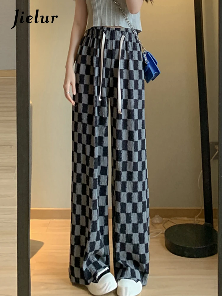 Ice Silk Wrinkled Checkerboard Wide Leg Pants Female Summer Thin High Waist Casual Street Plaid Pants Women Trousers S-XL
Ice Silk Wrinkled Checkerboard Wide Leg Pants Female Summer Thin High Waist Casual Street Plaid Pants Women Trousers S-XL