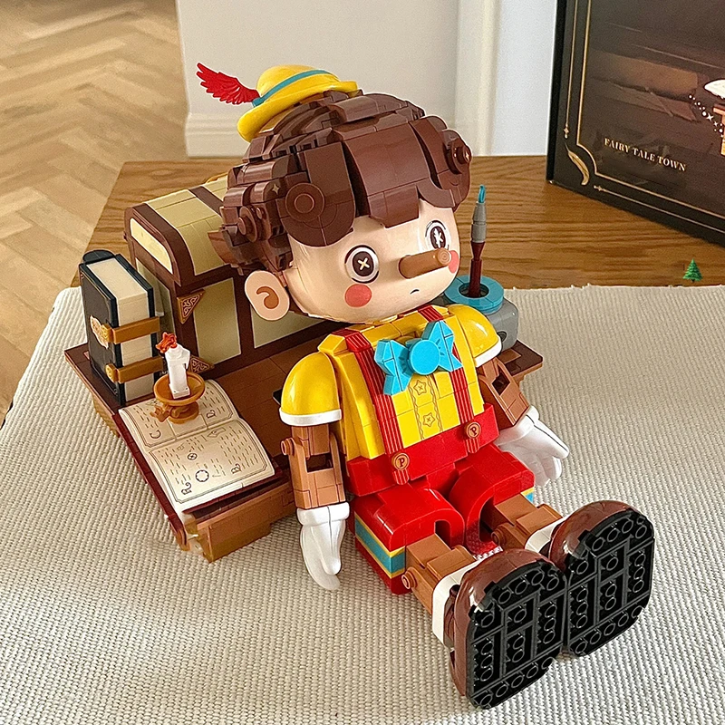 Creative Expert Long Nose Doll Puppet Building Blocks Set Classic Fairy Tale Joint Movement Marionette Brick Puzzle Toys Gifts Creative Expert Long Nose Doll Puppet Building Blocks Set Classic Fairy Tale Joint Movement Marionette Brick Puzzle Toys Gifts