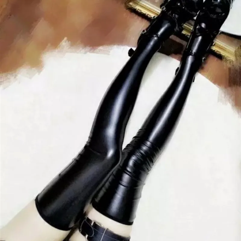 Hot Sexy Lingerie Imitation Leather Thigh High Socks Pole Dance Role Play Costumes Women's Black/Red Long Stockings Leg Wear 
Hot Sexy Lingerie Imitation Leather Thigh High Socks Pole Dance Role Play Costumes Women's Black/Red Long Stockings Leg Wear