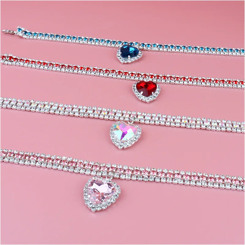 Fashion Heart-shaped Pendant Pet Accessories Puppy Necklace Cute Stitching Three Rows of Diamond Pet Collars Cute Cat Necklace
Fashion Heart-shaped Pendant Pet Accessories Puppy Necklace Cute Stitching Three Rows of Diamond Pet Collars Cute Cat Necklace