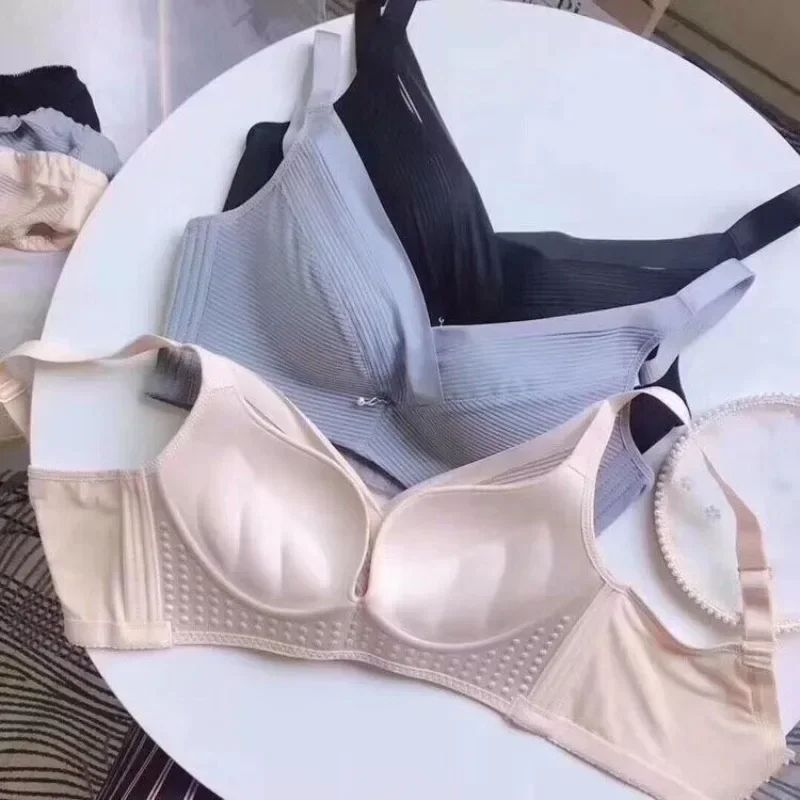 New Sleep Bra Sexy Little Bra Gathers Without Underwire Europe and The United States Seamless Adjustment Vest Underwear Women
New Sleep Bra Sexy Little Bra Gathers Without Underwire Europe and The United States Seamless Adjustment Vest Underwear Women