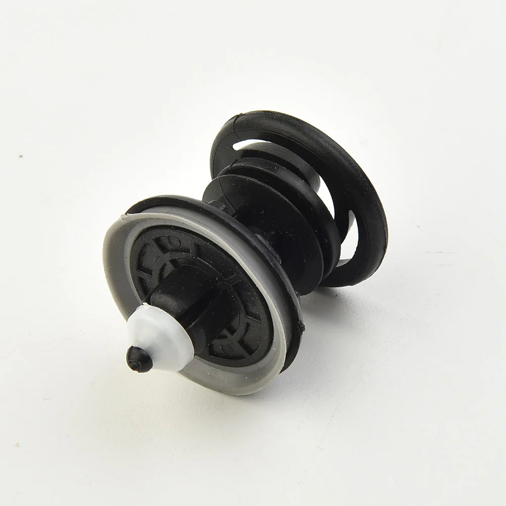 20 Pcs Car Interior Door Panel Push Type Clips Plenum Push Type Clip For Golf PassatBus T5 Taureg 7L6868243 Ready Stock Car Part
20 Pcs Car Interior Door Panel Push Type Clips Plenum Push Type Clip For Golf PassatBus T5 Taureg 7L6868243 Ready Stock Car Part