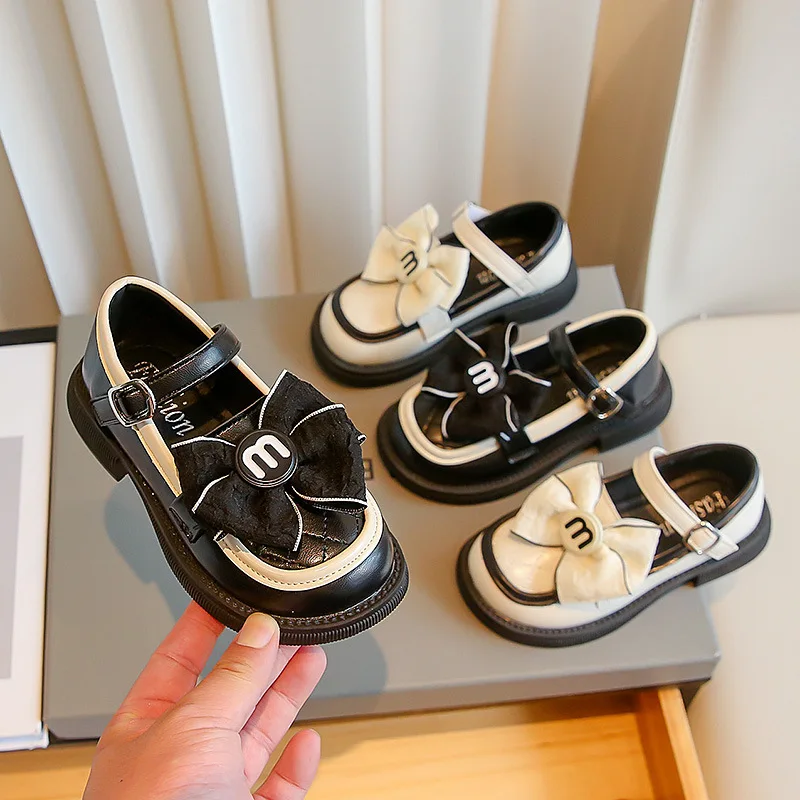 Girls Leather Shoes for Party Wedding Kids Princess Mary Janes Shoes with Bow Color Matching Soft Children Performance Shoes
Girls Leather Shoes for Party Wedding Kids Princess Mary Janes Shoes with Bow Color Matching Soft Children Performance Shoes