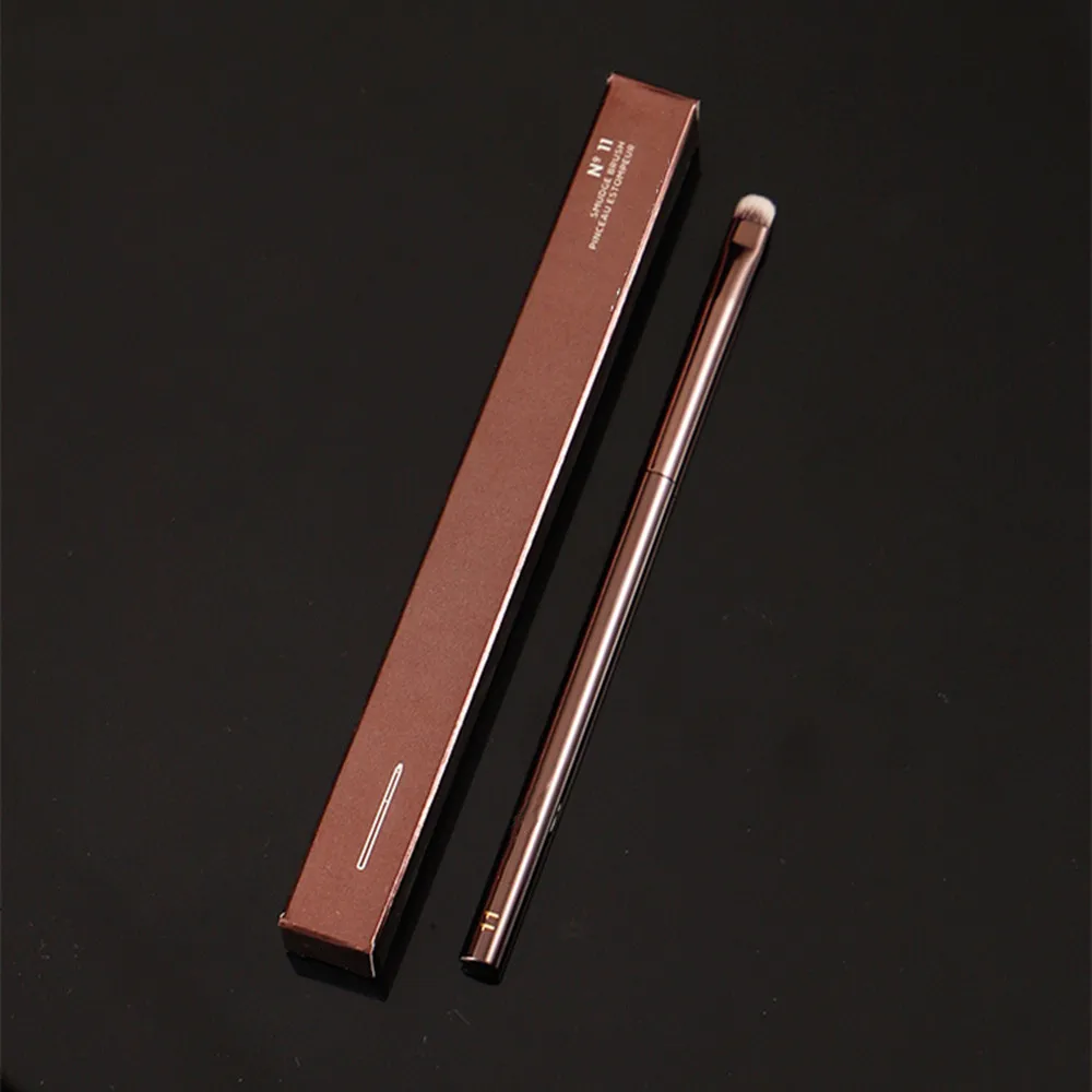 Песочные часы для макияжа глаз, Кисть для макияжа, 11 дюймов, темная бронза, металлическая ручка, синтетические тени, подводка для Смоки, деатидируемый корректор, косметический инструмент
Песочные часы для макияжа глаз, Кисть для макияжа, 11 дюймов, темная бронза, металлическая ручка, синтетические тени, подводка для Смоки, деатидируемый корректор, косметический инструмент