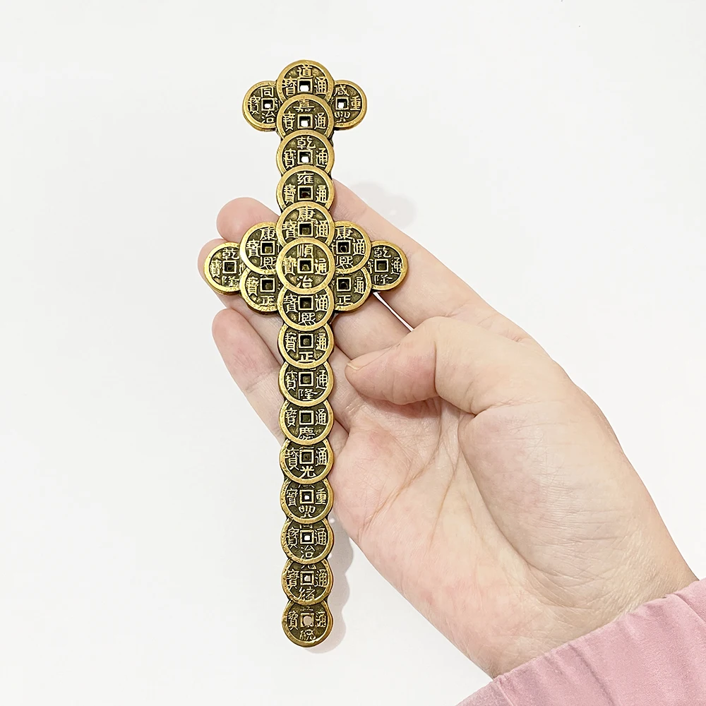 Chinese style living room copper coin sword money sword seven star eight trigram sword creative home copper copper antique handi
Chinese style living room copper coin sword money sword seven star eight trigram sword creative home copper copper antique handi