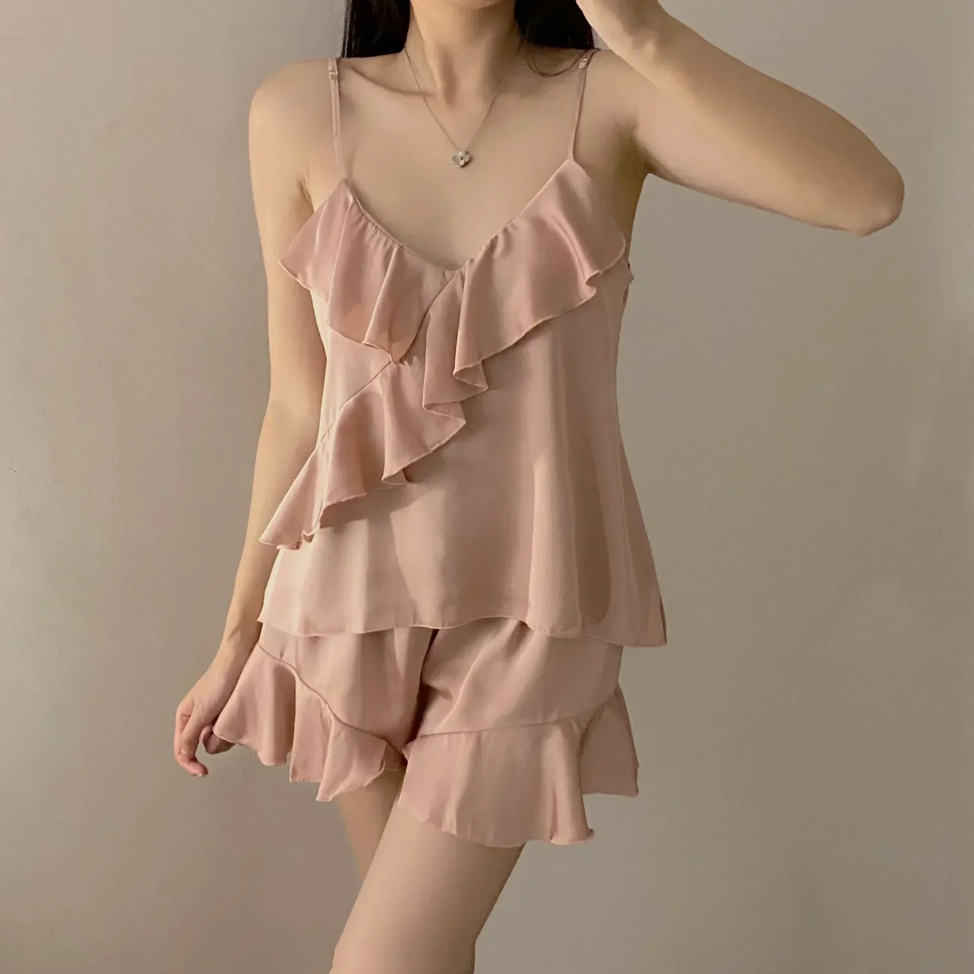 Clothes Lingerie Summer Home Cami&shorts Sexy Nightwear Women Sleepwear Pajamas Pyjamas PJS 2pcs Satin Set New Sleep Suit
Clothes Lingerie Summer Home Cami&shorts Sexy Nightwear Women Sleepwear Pajamas Pyjamas PJS 2pcs Satin Set New Sleep Suit