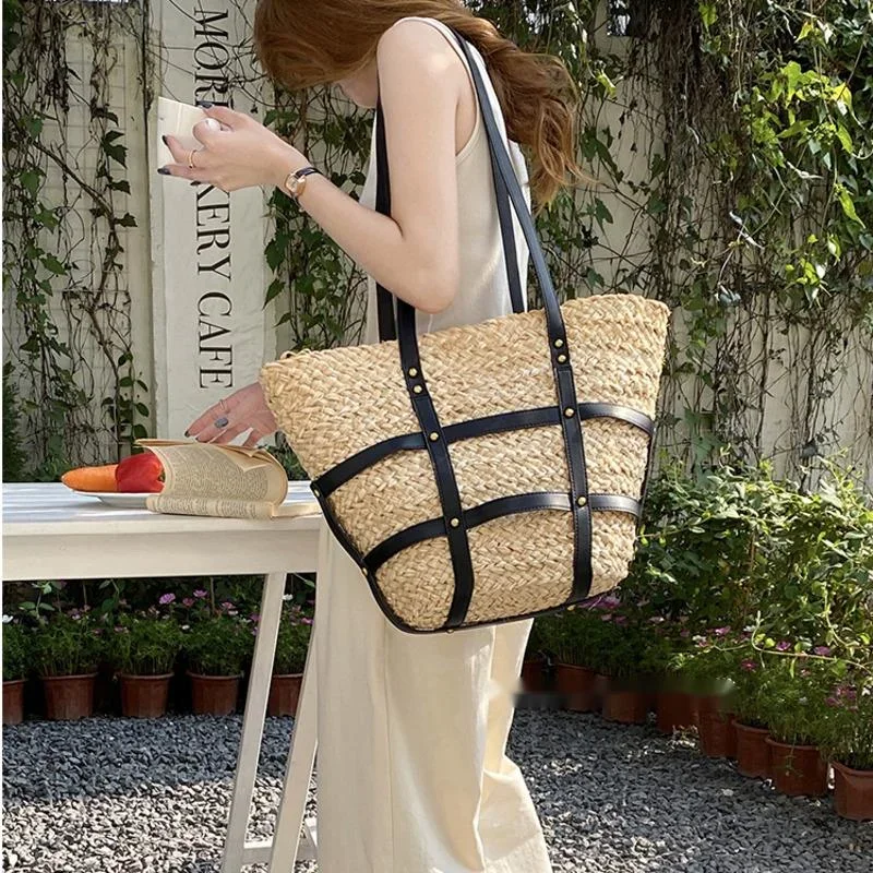 

Advanced Sense Lafite Grass Hand Woven Bag One Shoulder Seaside Vacation Wind Beach Bag Large Capacity Traveling Bags For Ladies