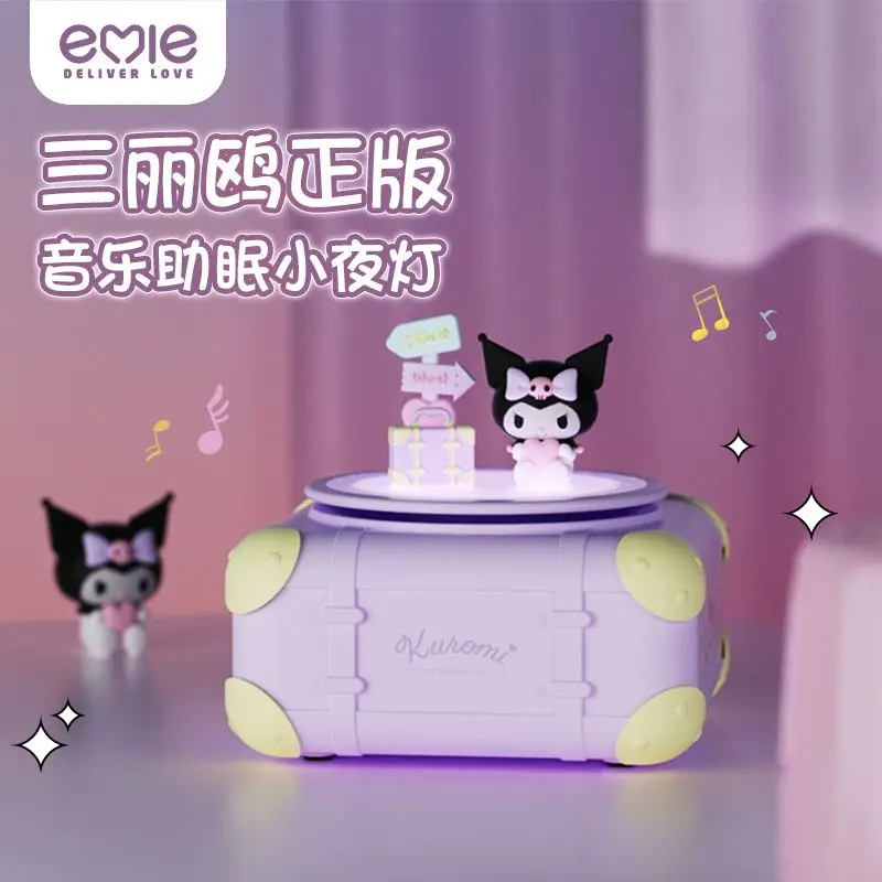 Sanrio Kawaii Kuromi Cinnamoroll мультяшная анимация Ночная искусственная Колонка 3D кукла портативная комната атмосфера искусственное звуковое украшение
Sanrio Kawaii Kuromi Cinnamoroll мультяшная анимация Ночная искусственная Колонка 3D кукла портативная комната атмосфера искусственное звуковое украшение