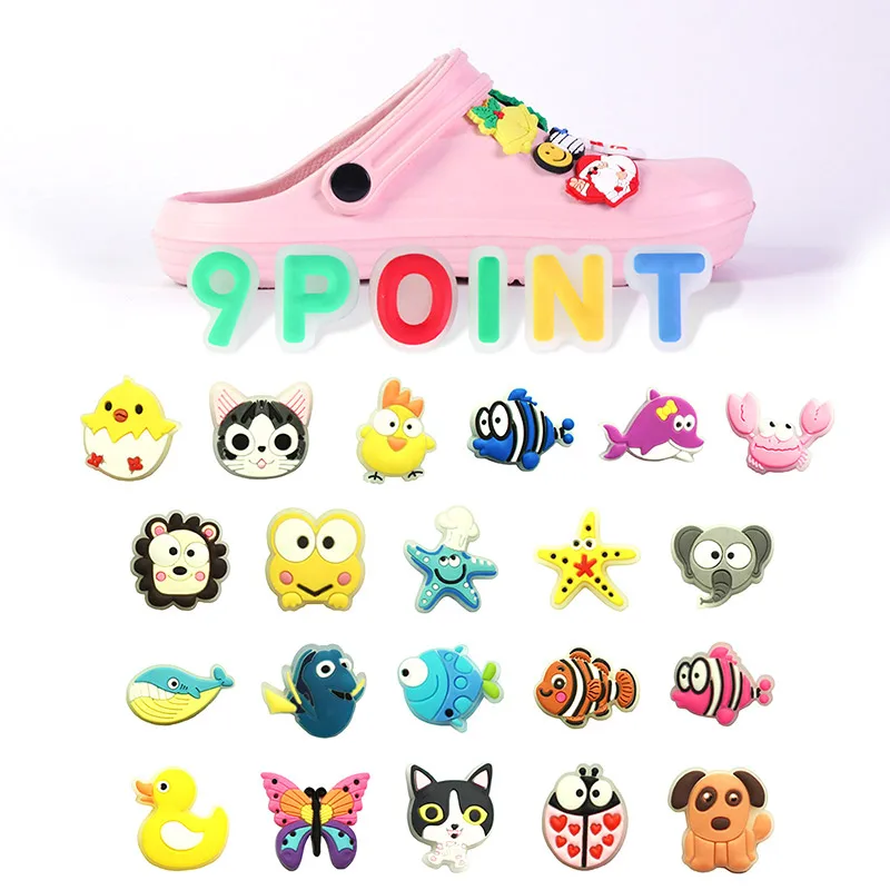 Luminous PVC Shoe Charms Cartoon Cute Kitten Chick Shoe Accessories Shoe Decoration Buckles for Clog Sandals X-mas Gifts
Luminous PVC Shoe Charms Cartoon Cute Kitten Chick Shoe Accessories Shoe Decoration Buckles for Clog Sandals X-mas Gifts