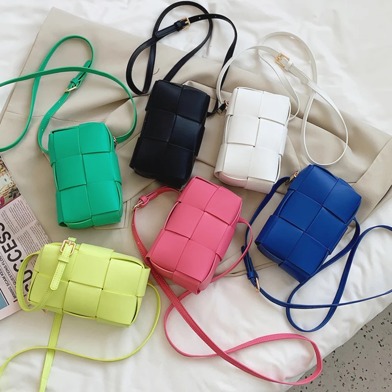 Women Waist Bag Luxury Belt Bag Fashion Crossbody Bags for Women 2022 Fanny Pack Messenger PurseCasual Female Vintage Chest Bag
Women Waist Bag Luxury Belt Bag Fashion Crossbody Bags for Women 2022 Fanny Pack Messenger PurseCasual Female Vintage Chest Bag
