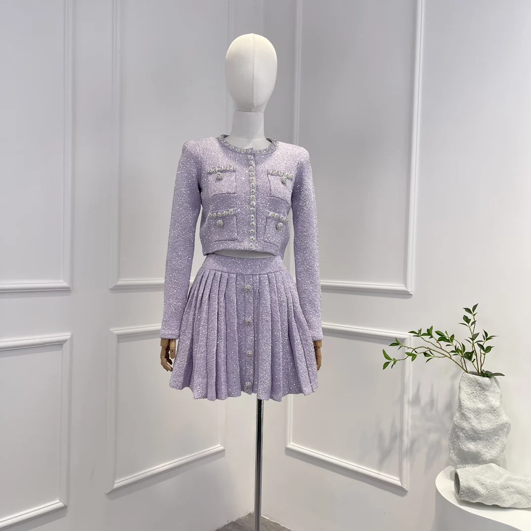 2023 New Arrival Fall Women Elegant Sequins Pockets High Quality Fashion Jacket and Mini Folds Sweet Skirt Two Pieces Set
2023 New Arrival Fall Women Elegant Sequins Pockets High Quality Fashion Jacket and Mini Folds Sweet Skirt Two Pieces Set