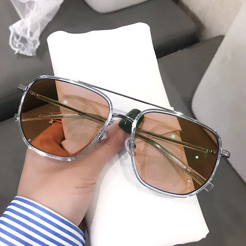 Large Frame Reading Glasses Photosensitive Color Changing Myopia Glasses Women's Anti Blue Light Goggles
Large Frame Reading Glasses Photosensitive Color Changing Myopia Glasses Women's Anti Blue Light Goggles