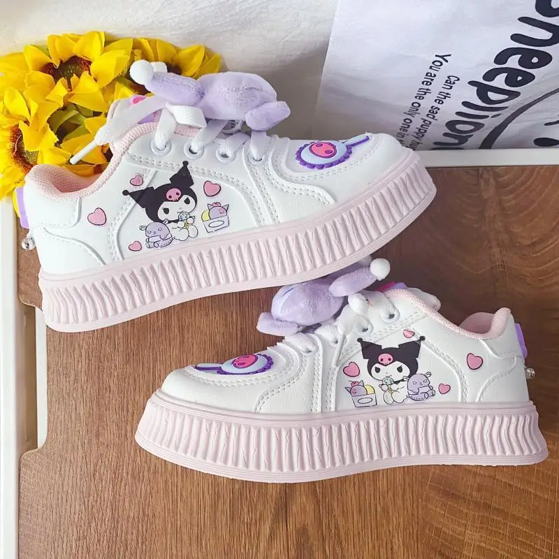 Kawaii Sanrio детские маленькие белые ботинки Hellokittys Mymelody Cinnamoroll Kuromi милые аниме ботинки для доски Весна Осень Спортивная обувь
Kawaii Sanrio детские маленькие белые ботинки Hellokittys Mymelody Cinnamoroll Kuromi милые аниме ботинки для доски Весна Осень Спортивная обувь