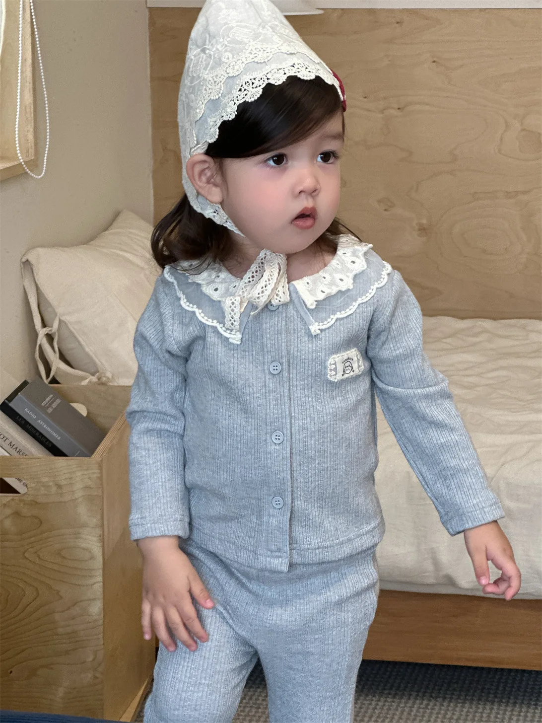 2025 Autumn New Baby Long Sleeve Clothes Set Infant Girl Cute Lapel Cardigan + Lace Flare Pants 2pcs Suit Toddler Casual Outfits 16 S923ea447277d45bfbb40dab997200a57m