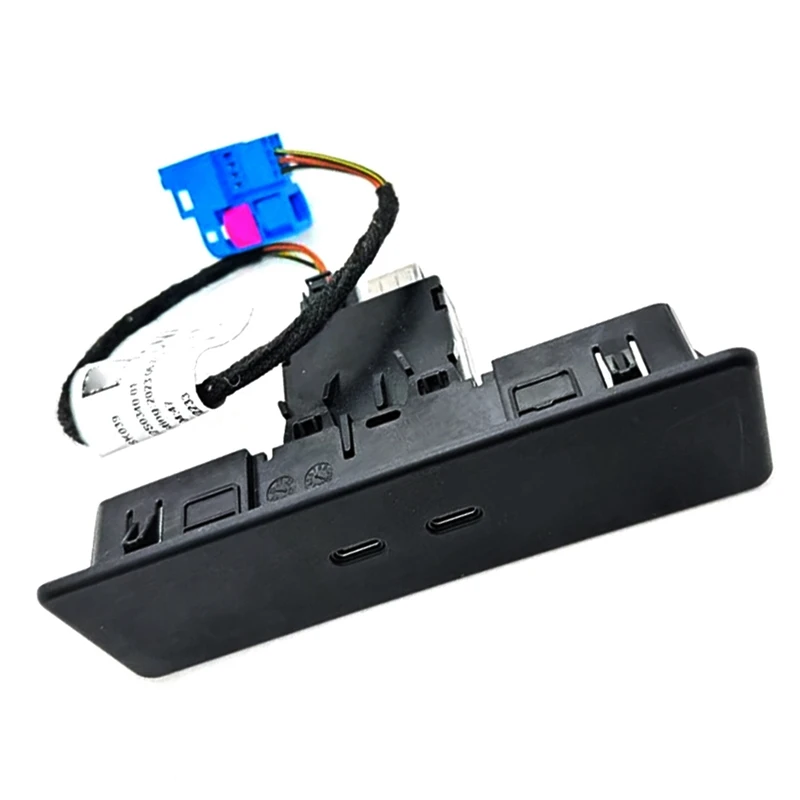A4486830600 Car Charger Type-C Cable Dual Port Fast Charging Adapter Kit For Mercedes Benz V Class Vito Metris V260 W447
A4486830600 Car Charger Type-C Cable Dual Port Fast Charging Adapter Kit For Mercedes Benz V Class Vito Metris V260 W447