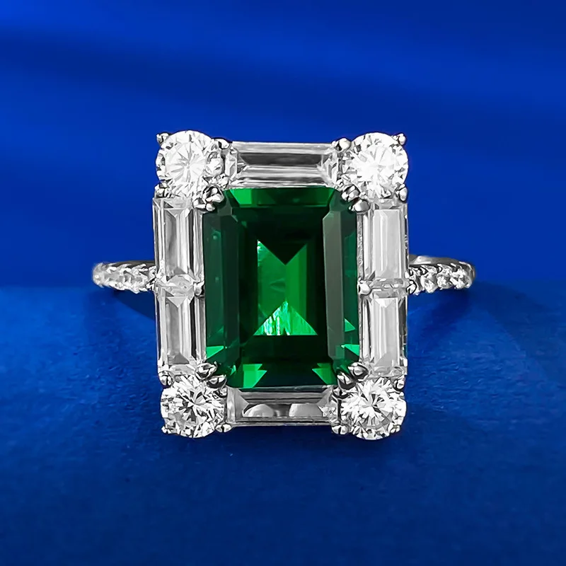 

2023 new rectangular 2-carat imitation Emerald 7 * 9 explosive flash high carbon diamond European and American luxury ring