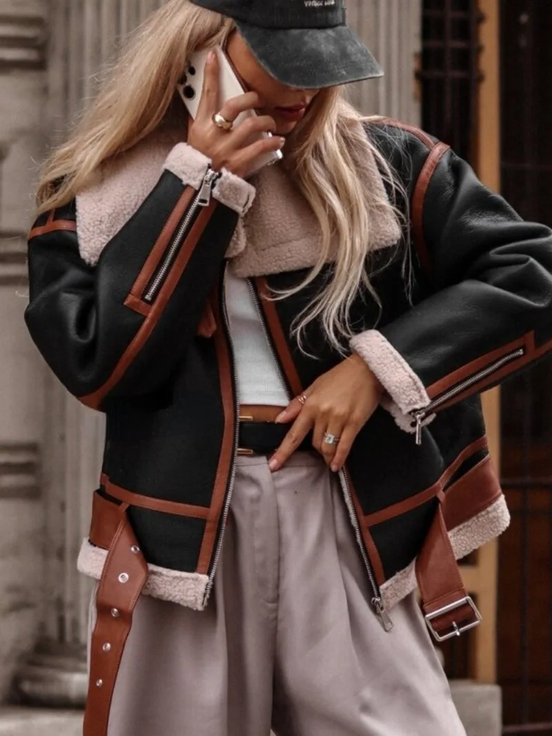 2023 Women Lamb Wool Patchwork Turn-down Collar Coat Streetwear Autumn Winter Zipper Bandage Moto&biker Fleece Jacket Black
2023 Women Lamb Wool Patchwork Turn-down Collar Coat Streetwear Autumn Winter Zipper Bandage Moto&biker Fleece Jacket Black