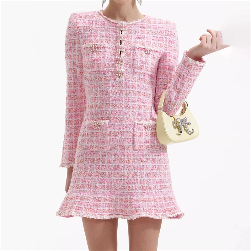 Spring new women's round neck pink plaid high quality y2k fashion commuter luxury beaded A-line commuter long-sleeved mini skirt
Spring new women's round neck pink plaid high quality y2k fashion commuter luxury beaded A-line commuter long-sleeved mini skirt