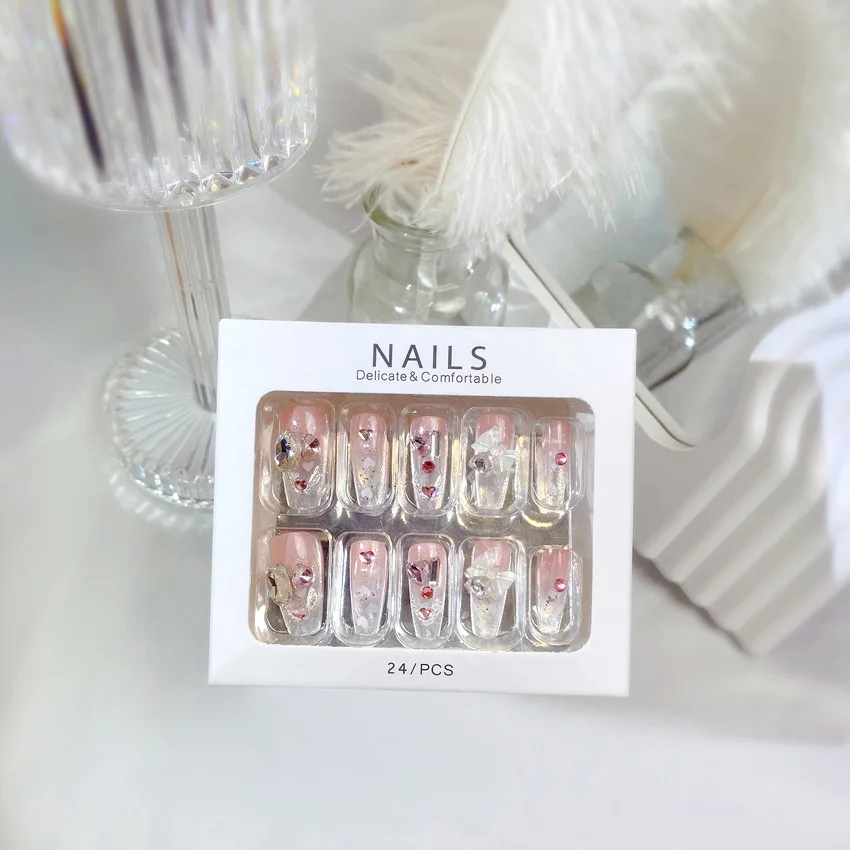 Love bow False Nail Gradient Color Glitter Nail Art With Chain 3D Flash Drilling Full Cover Design Acrylic False Nails for Women
Love bow False Nail Gradient Color Glitter Nail Art With Chain 3D Flash Drilling Full Cover Design Acrylic False Nails for Women