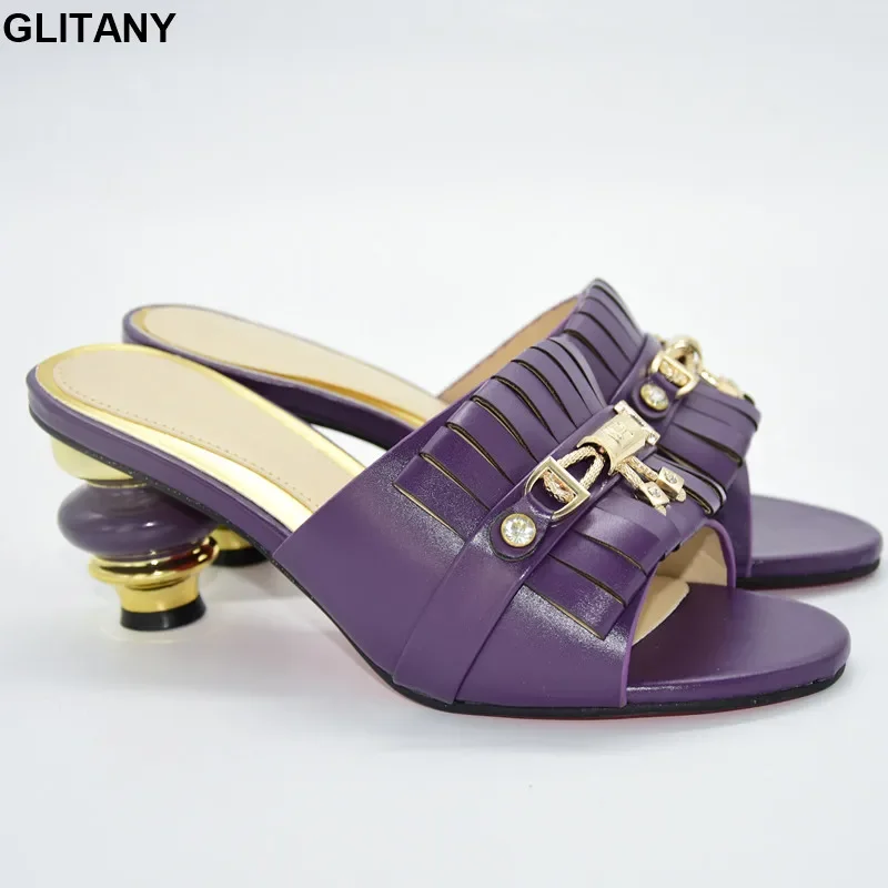 Latest Design African Women Wedding Shoes Decorated with Rhinestone Italian In Women High Quality African Wedding Shoe Plus Size
Latest Design African Women Wedding Shoes Decorated with Rhinestone Italian In Women High Quality African Wedding Shoe Plus Size
