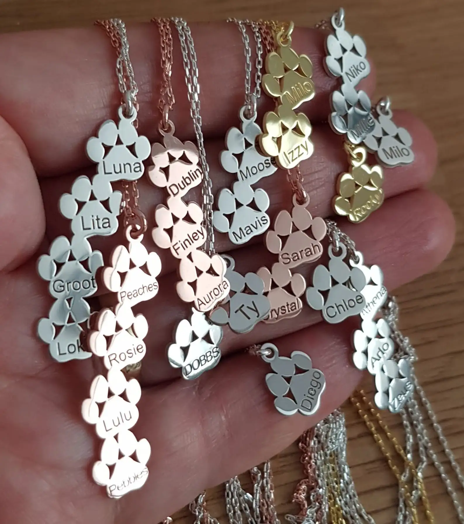

Custom Tiny Paw Necklace Paw Print Necklace Dog Paw Laser Engraving Name Jewelry Dog Lover Gift Valentine's Day Gift For Her