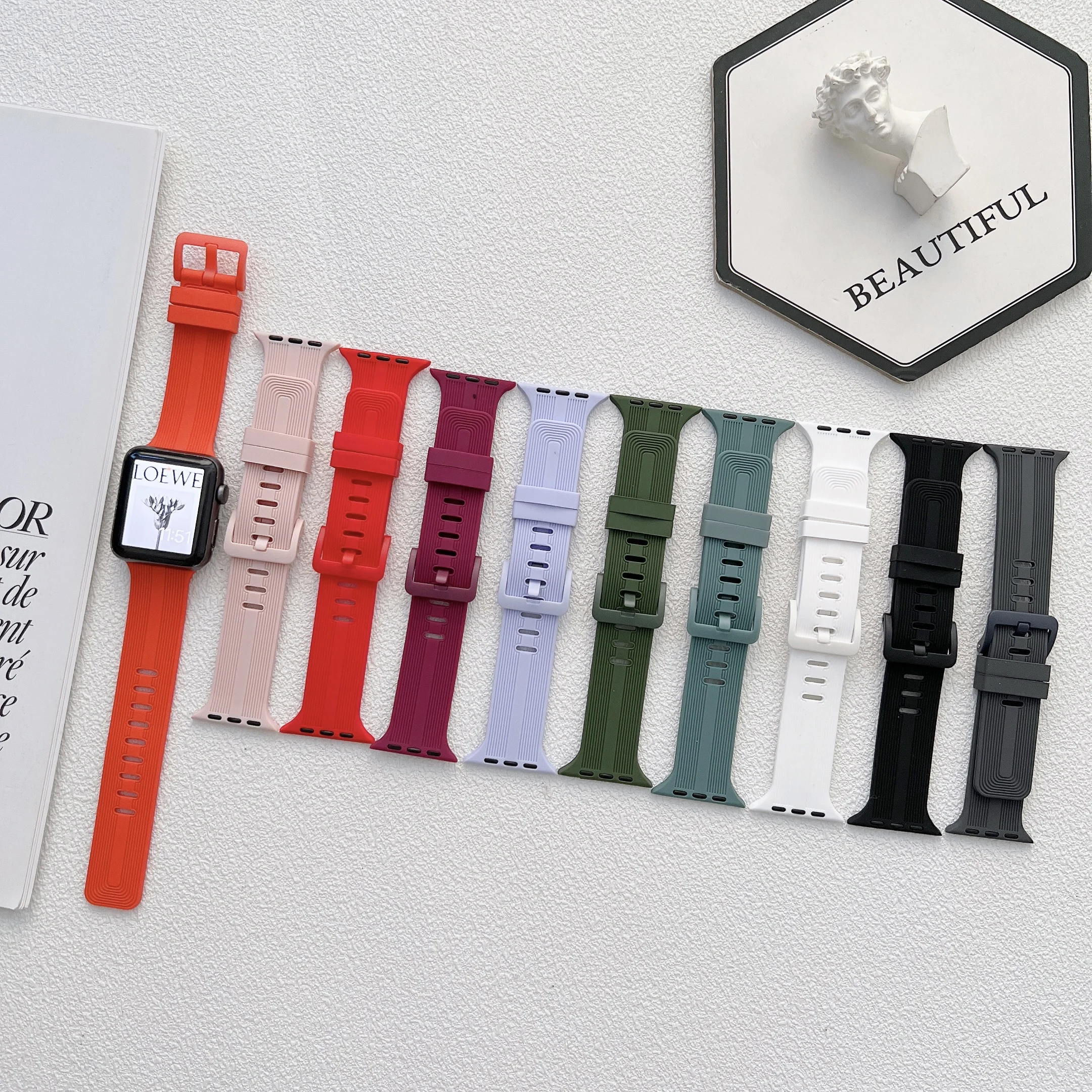 Silicone strap For Apple watch 8 7 41mm 45mm 6 5 4 SE 44mm 40mm Fashion Smart Watch Wristband For iwatch series 3 42mm 38mm band
Silicone strap For Apple watch 8 7 41mm 45mm 6 5 4 SE 44mm 40mm Fashion Smart Watch Wristband For iwatch series 3 42mm 38mm band