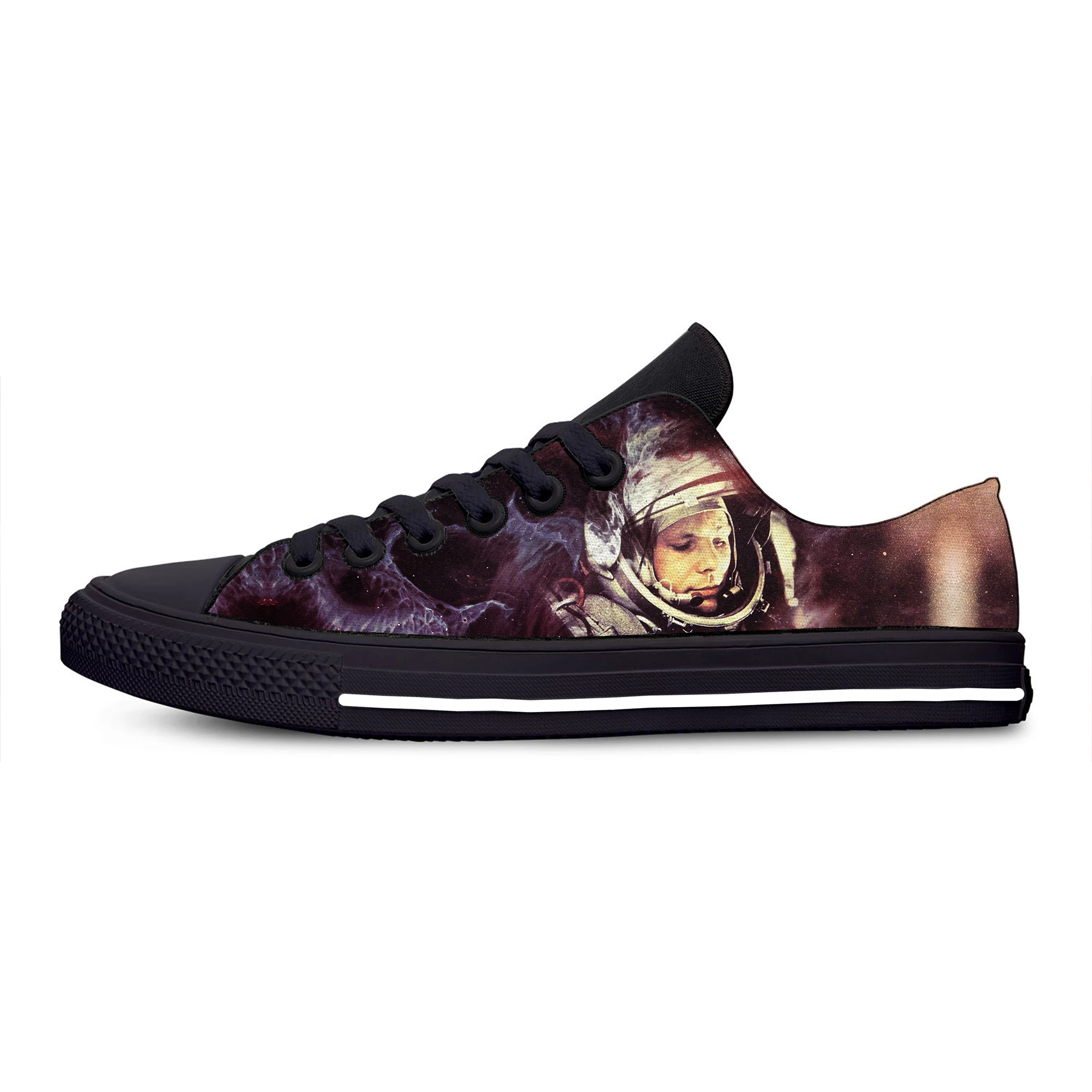 Yuri Gagarin USSR CCCP Soviet Union Fashion Funny Casual Cloth Shoes Low Top Lightweight Breathable 3D Print Men Women Sneakers
Yuri Gagarin USSR CCCP Soviet Union Fashion Funny Casual Cloth Shoes Low Top Lightweight Breathable 3D Print Men Women Sneakers