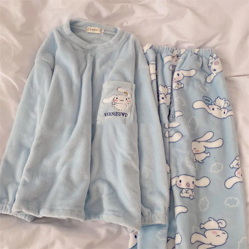 Cartoon Cute Pajamas for Women Winter Kawaii Sanrios Cinnamoroll Coral Fleece Home Clothes Pajama Sets Warm Sleep Tops
Cartoon Cute Pajamas for Women Winter Kawaii Sanrios Cinnamoroll Coral Fleece Home Clothes Pajama Sets Warm Sleep Tops