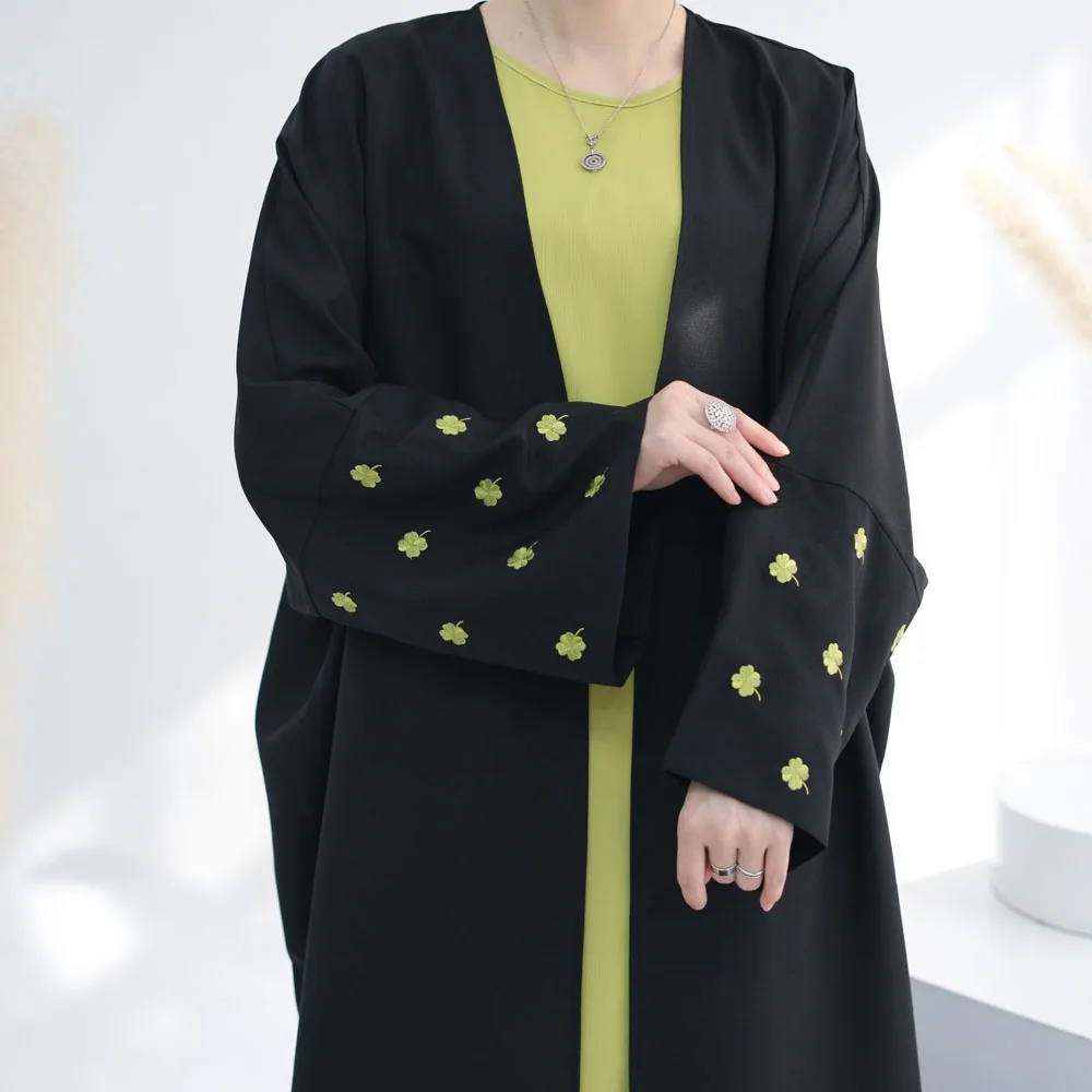 Embroidery Kimono Abaya Dubai Luxury Muslim Sets Islamic Clothing Muslim Woman Dresses New 2 Piece Set Abayas for Women Clothes 
Embroidery Kimono Abaya Dubai Luxury Muslim Sets Islamic Clothing Muslim Woman Dresses New 2 Piece Set Abayas for Women Clothes