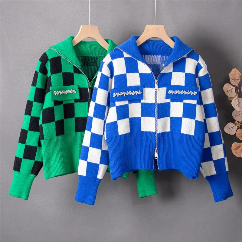 

2023 Spring Short Design Female Sweater Block Color Long Sleeve Checkerboard Knitting Cardigans Long Sleeve Women Plaid Knitwear