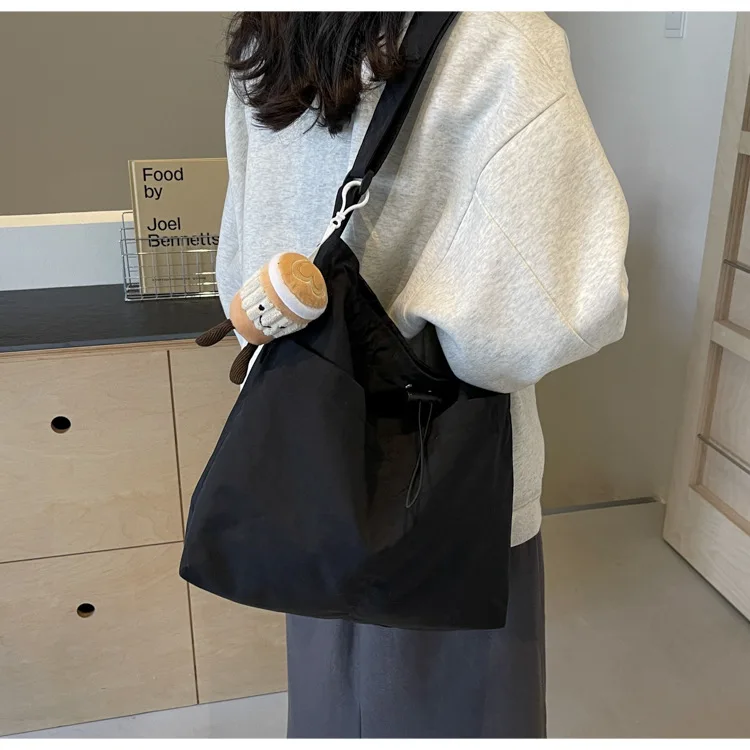 Women's Large Capacity Nylon Cloth Tote Bag Summer Versatile Crossbody & Shoulder Bag For School Class Daily Commute Women's Large Capacity Nylon Cloth Tote Bag Summer Versatile Crossbody & Shoulder Bag For School Class Daily Commute