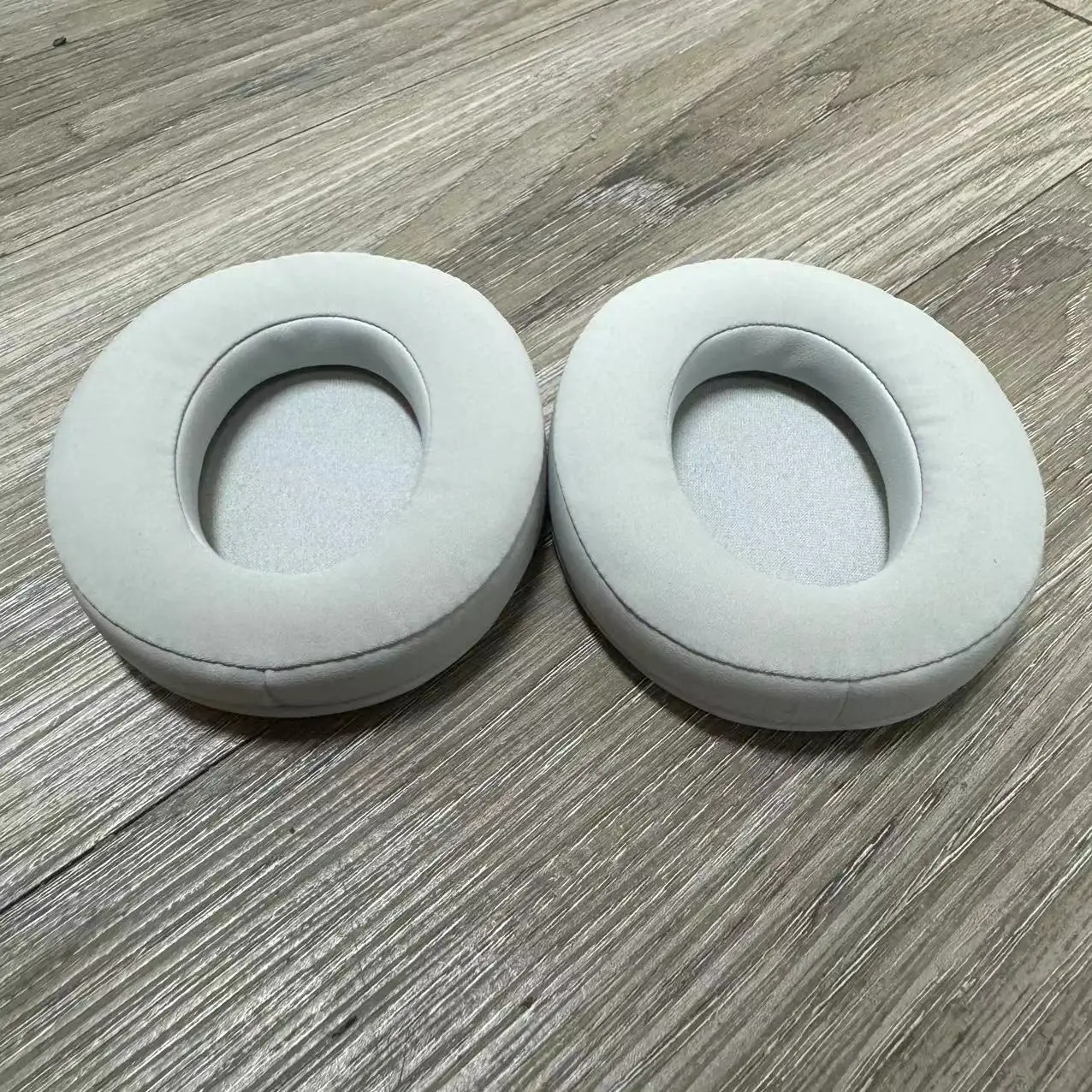 Original Ear Pads For Razer Kraken Kitty V2 BT,V2 USB 7.1,Kraken BT headphones replacement earmuffs Ear pillows headband cushion Original Ear Pads For Razer Kraken Kitty V2 BT,V2 USB 7.1,Kraken BT headphones replacement earmuffs Ear pillows headband cushion