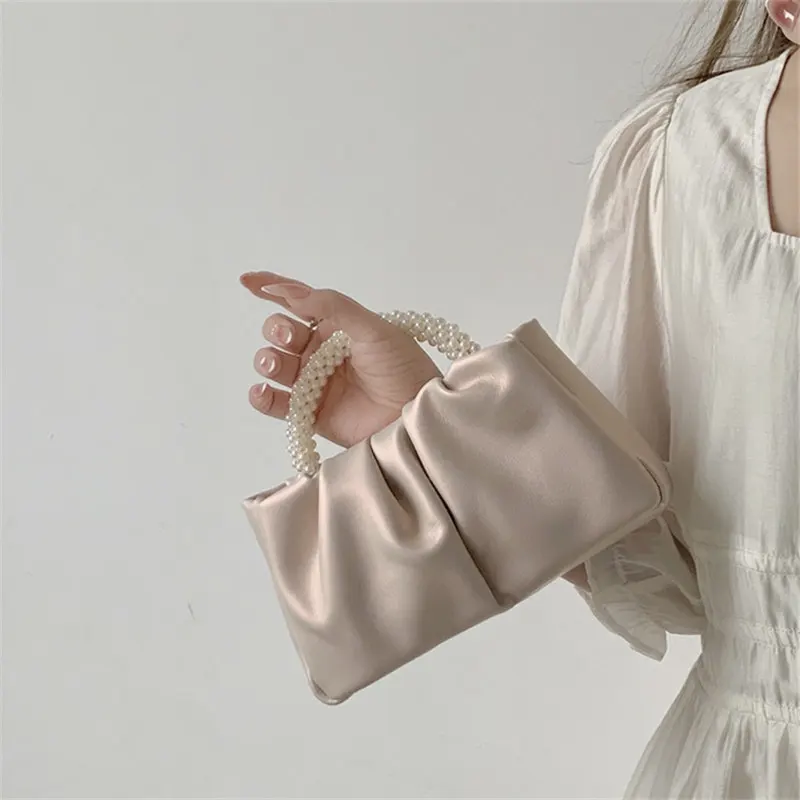 Popular Luxury Women's Bag Designer Crossbody Bag Women's Shoulder Bag Women's Wallet and Handbag A Main Women's Cushion 2024
Popular Luxury Women's Bag Designer Crossbody Bag Women's Shoulder Bag Women's Wallet and Handbag A Main Women's Cushion 2024