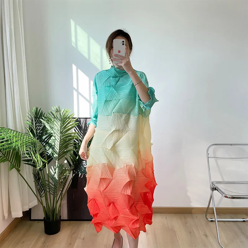 GGHK Miyake Pleated Gradient Dress Fashion Half High Neck Long Sleeve 2023 Autumn New Plus Size Dress Festival Outfit Women
GGHK Miyake Pleated Gradient Dress Fashion Half High Neck Long Sleeve 2023 Autumn New Plus Size Dress Festival Outfit Women