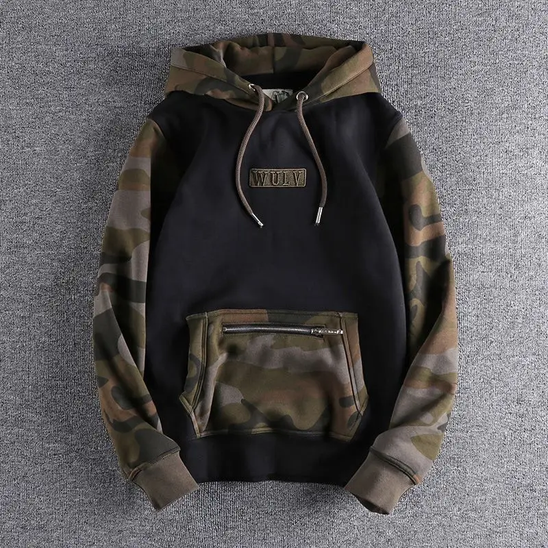 Men's high-end black patchwork camouflage American casual winter plush thick hoodie with three-dimensional embroidery pullover
Men's high-end black patchwork camouflage American casual winter plush thick hoodie with three-dimensional embroidery pullover