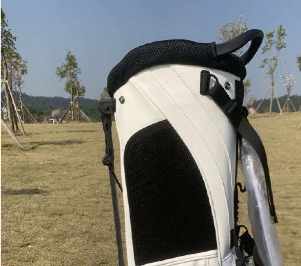 2024 Brand Golf Ball Bag Pu Waterproof Material Men's And Women's Ultra Light Golf Bracket Bag
2024 Brand Golf Ball Bag Pu Waterproof Material Men's And Women's Ultra Light Golf Bracket Bag