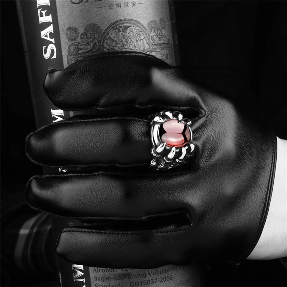 Dragon Claw Retro Punk Gothic Black Ruby Men's Alloy Casting Ring Hot Ornament 1$ Free Postage Jewelry Wholesale At Low Price US
Dragon Claw Retro Punk Gothic Black Ruby Men's Alloy Casting Ring Hot Ornament 1$ Free Postage Jewelry Wholesale At Low Price US
