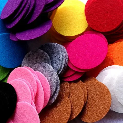 100pcs 3CM Round Colorful Felt Patches Fabric Pads Felts Flower Sewing Accessories Dolls Toys Home Wall Stickers Handmade Crafts
100pcs 3CM Round Colorful Felt Patches Fabric Pads Felts Flower Sewing Accessories Dolls Toys Home Wall Stickers Handmade Crafts