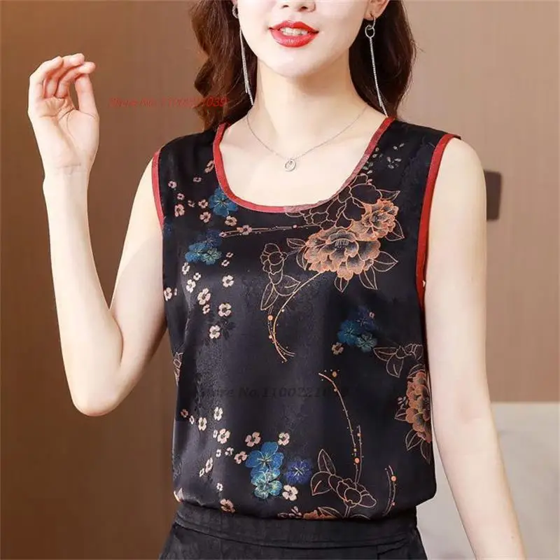 2023 chinese camisoles satin tank tops women crop top national flower tank top print camisole sleeveless vest oriental shirts
2023 chinese camisoles satin tank tops women crop top national flower tank top print camisole sleeveless vest oriental shirts