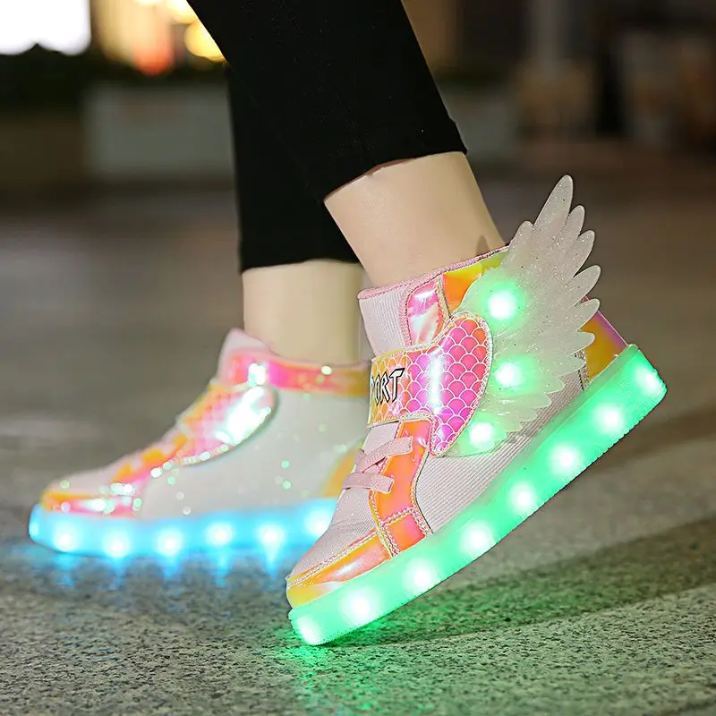 Charging Little White Shoes Student Led Colorful Children's Shoes Children's Flash Shoes New Sports Shoes Usb Glow
Charging Little White Shoes Student Led Colorful Children's Shoes Children's Flash Shoes New Sports Shoes Usb Glow