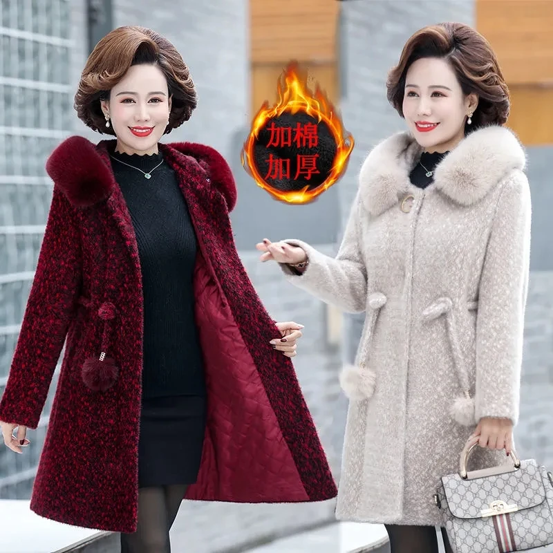 Middle-aged Mother Winter Gold Mink Velvet Outerwear Women Plus Size Long Thick Warm Jacket 2022 Autumn Winter New Faux Fur Coat
Middle-aged Mother Winter Gold Mink Velvet Outerwear Women Plus Size Long Thick Warm Jacket 2022 Autumn Winter New Faux Fur Coat