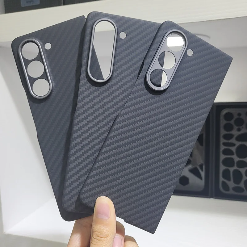 Premium Kevlar Carbon Fiber Phone Case for Samsung Galaxy Z Fold 5 Fold5 Ultra Thin Metal Ring Camera Lens Protective Back Cover
Premium Kevlar Carbon Fiber Phone Case for Samsung Galaxy Z Fold 5 Fold5 Ultra Thin Metal Ring Camera Lens Protective Back Cover