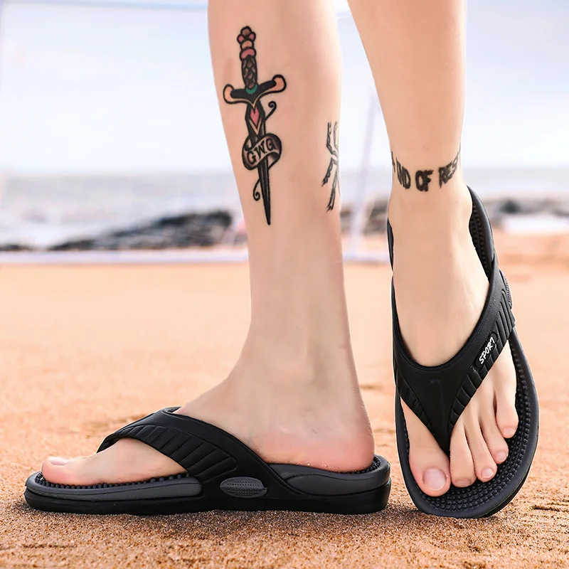 2021 Beach Flip-flops Summer Men Slippers Massage Sandals Comfortable Casual Shoes FashionFlip Flops Hot Sell Footwear
2021 Beach Flip-flops Summer Men Slippers Massage Sandals Comfortable Casual Shoes FashionFlip Flops Hot Sell Footwear