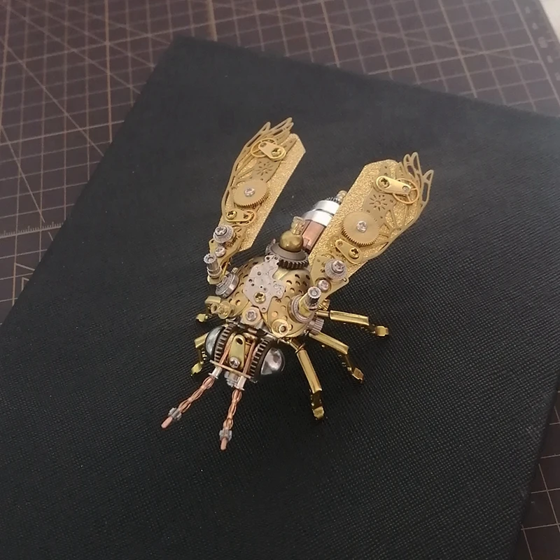 Steampunk Metal Moth Ornaments Creative Mechanical Insect Models Pure Handmade Metal Crafts Desktop Decoration
Steampunk Metal Moth Ornaments Creative Mechanical Insect Models Pure Handmade Metal Crafts Desktop Decoration