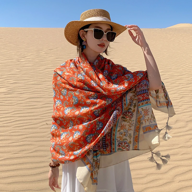 Женский Универсальный шарф с кисточками, новый модный мягкий шелковый шарф из хлопка и льна с популярным принтом для весны и осени 
Женский Универсальный шарф с кисточками, новый модный мягкий шелковый шарф из хлопка и льна с популярным принтом для весны и осени