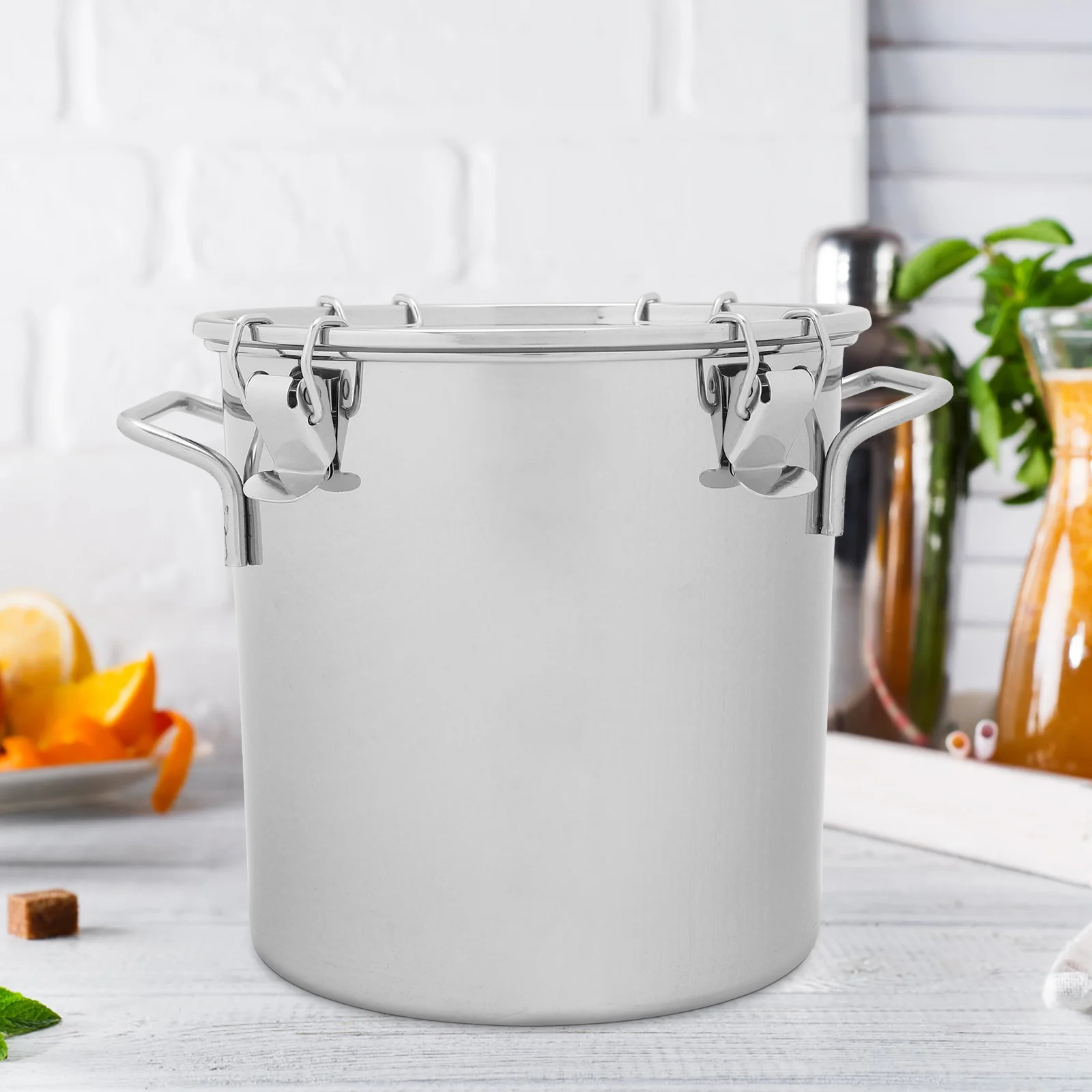Stainless Steel Sealed Bucket Dried Fruit Jar Coffee Bean with Handle Milk Jugs Small Container Kitchen Storage 304 Tea Supply
Stainless Steel Sealed Bucket Dried Fruit Jar Coffee Bean with Handle Milk Jugs Small Container Kitchen Storage 304 Tea Supply