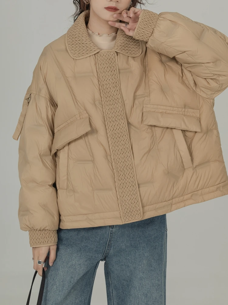 FTLZZ Autumn Winter Women White Duck Down Coat Female Light Puffer Parka Outwear Casual Lady Loose Lapel Zipper Jacket
FTLZZ Autumn Winter Women White Duck Down Coat Female Light Puffer Parka Outwear Casual Lady Loose Lapel Zipper Jacket