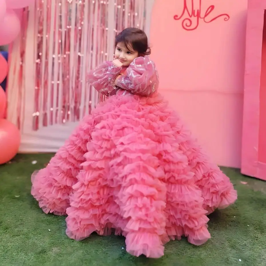 

Glamorous Pink Flower Girl Dresses for Wedding Tiered Ruffles Pageant Gowns Long Sleeves Floor Length Children Birthday Dresses