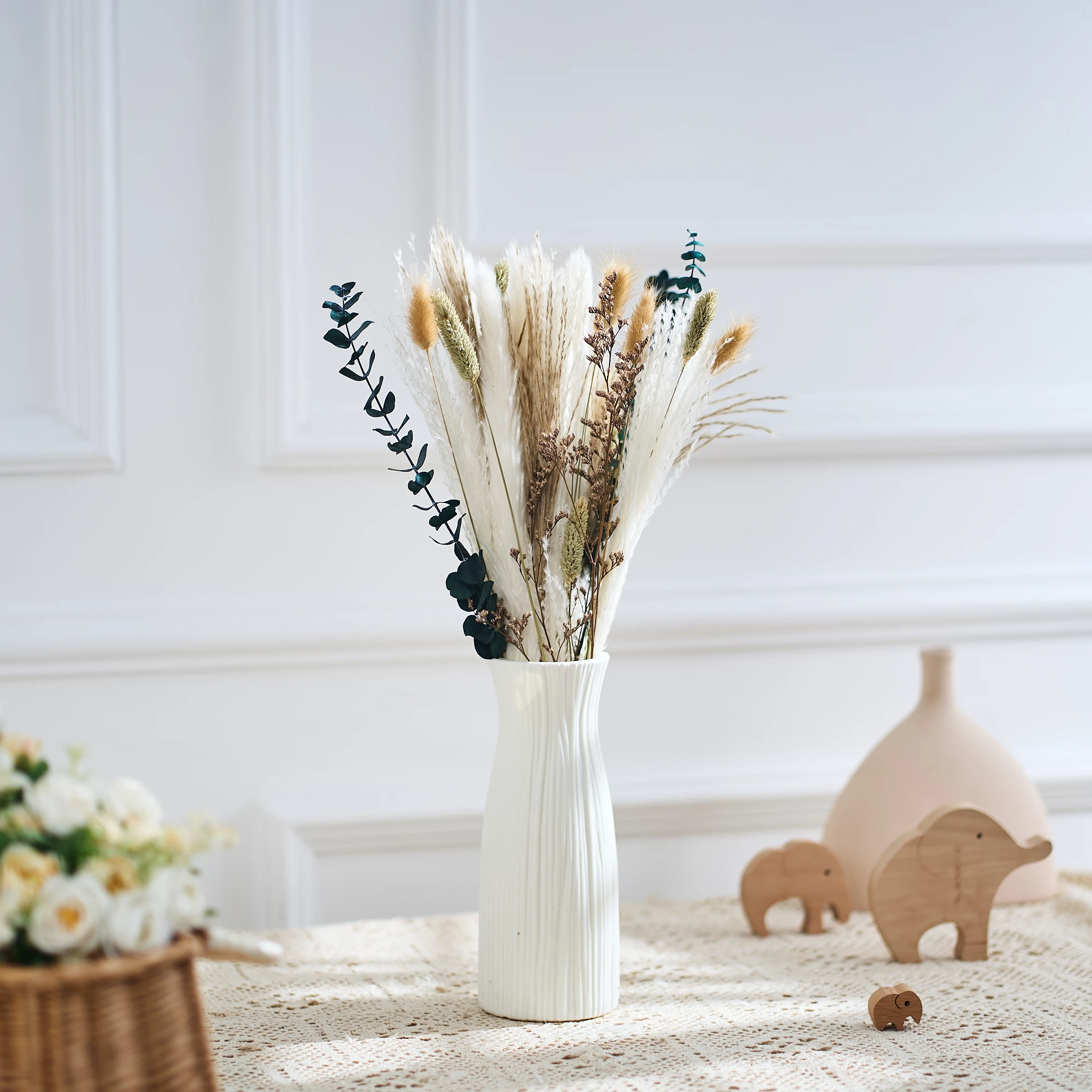 

34PCS Natural Fluffy Pampas Grass Dried Flowers Reed Rabbit Tail Grass Mix Bouquet Boho Style Home Christmas Wedding Decorlion